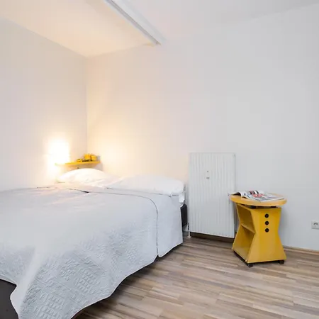 Karmeliter Flat | Contactless Check-In-3